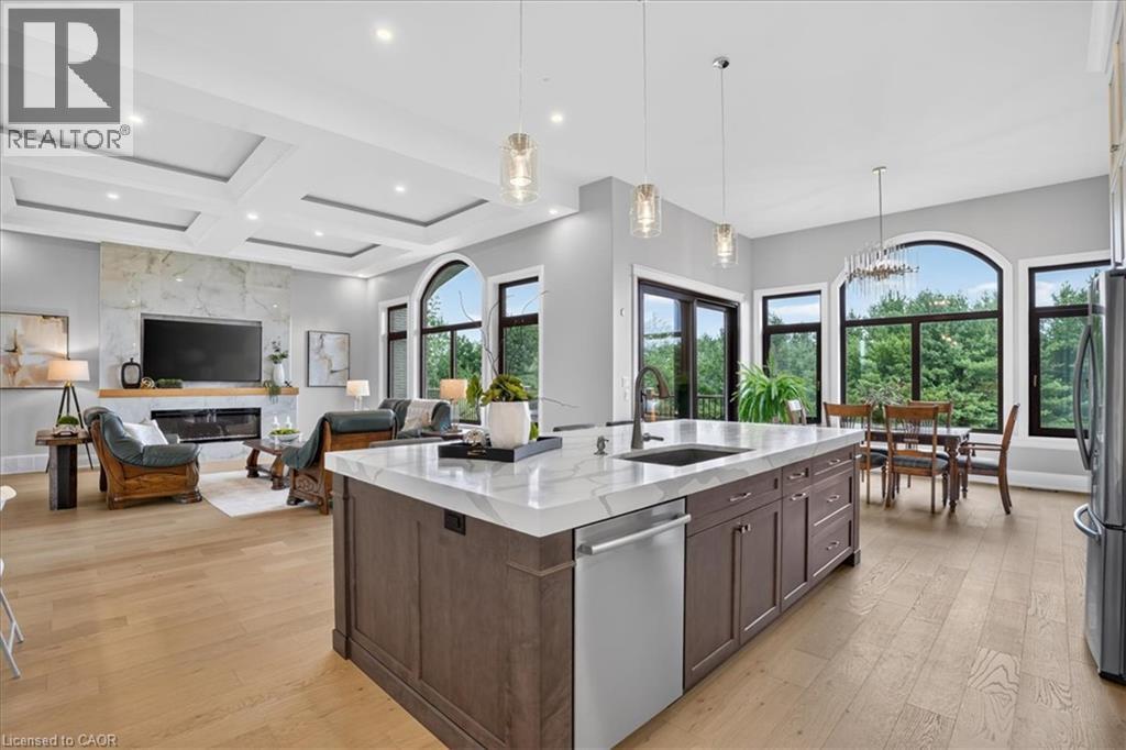 670 Bishopsgate Road Unit# 8 Property Photo 23