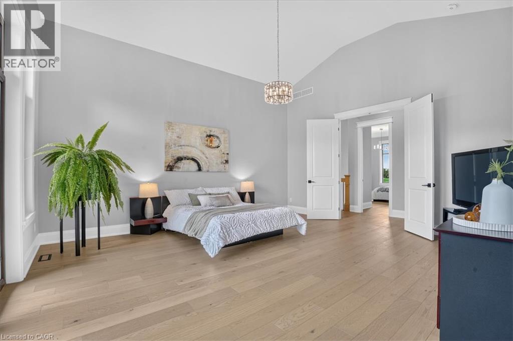 670 Bishopsgate Road Unit# 8 Property Photo 34