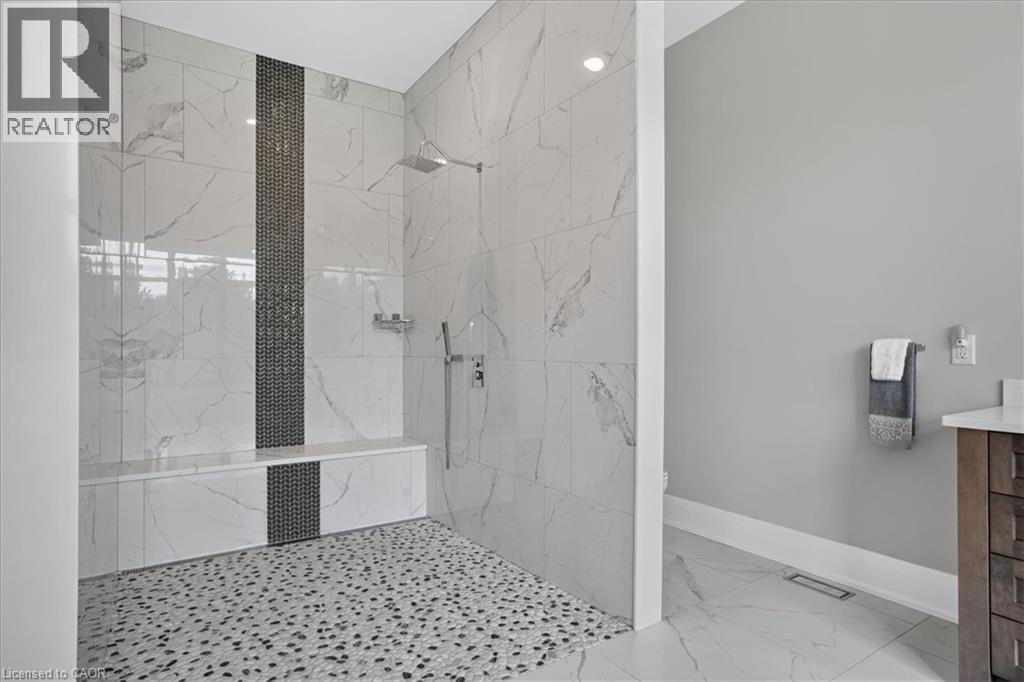 670 Bishopsgate Road Unit# 8 Property Photo 37