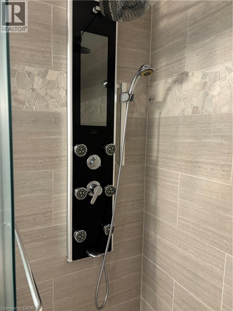 59 Nathaniel Crescent Unit# B Property Photo 13