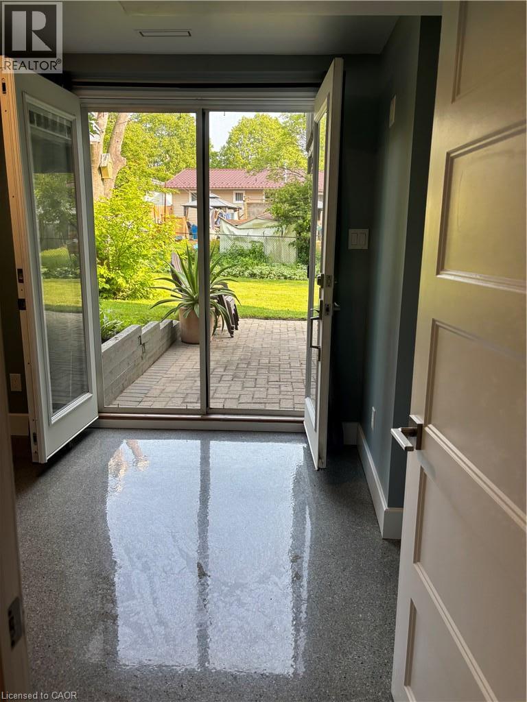 59 Nathaniel Crescent Unit# B Property Photo 15