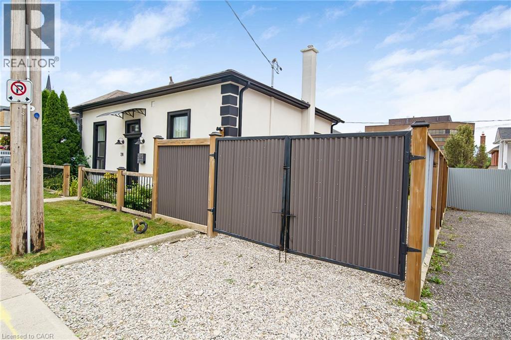 28 Cambridge Street Property Photo 5