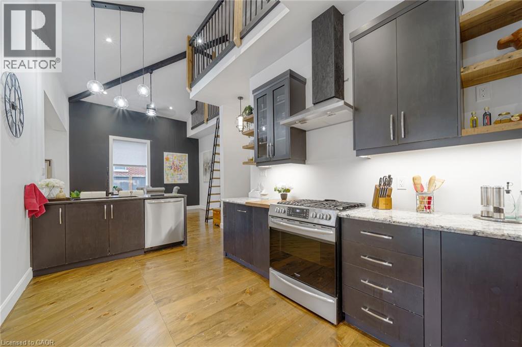 28 Cambridge Street Property Photo 17