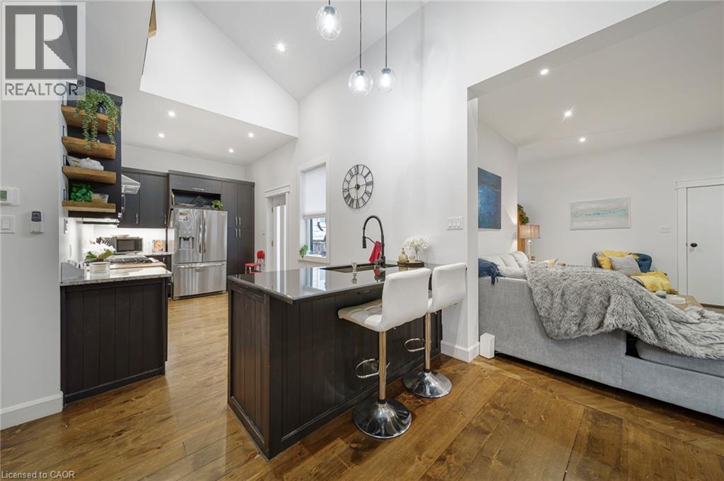 28 Cambridge Street Property Photo 19