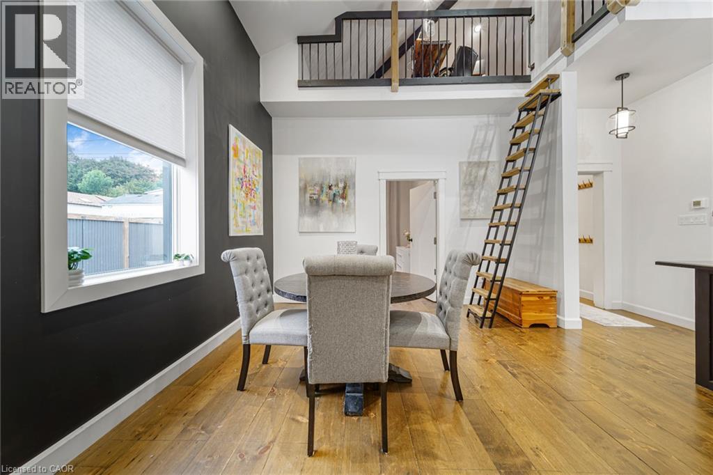28 Cambridge Street Property Photo 22