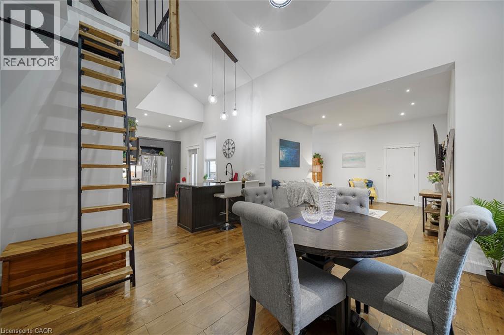 28 Cambridge Street Property Photo 23