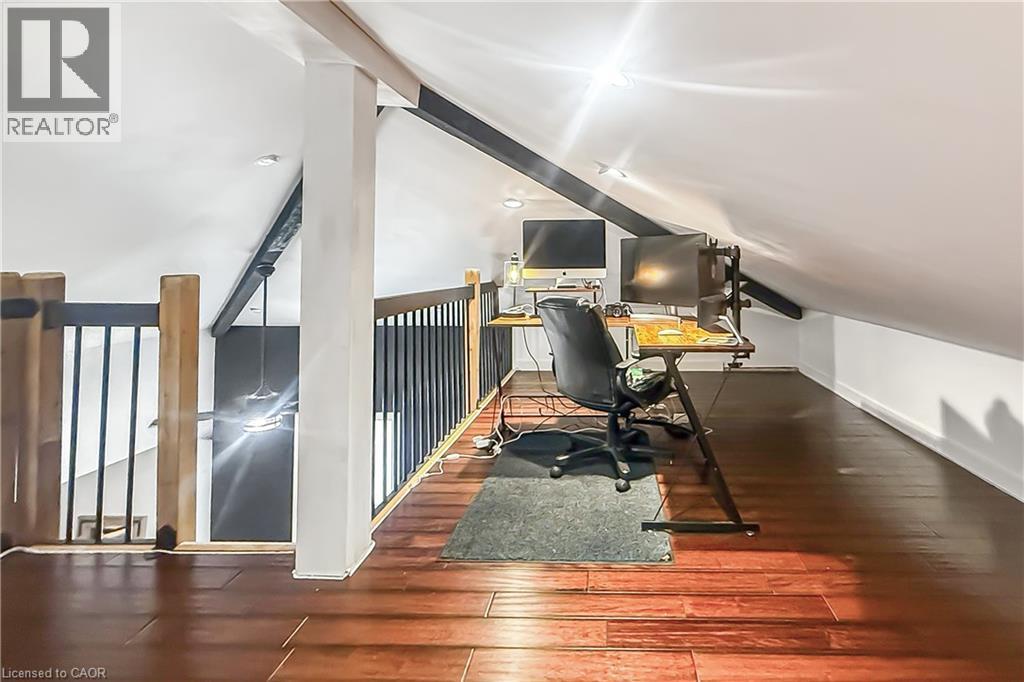 28 Cambridge Street Property Photo 35