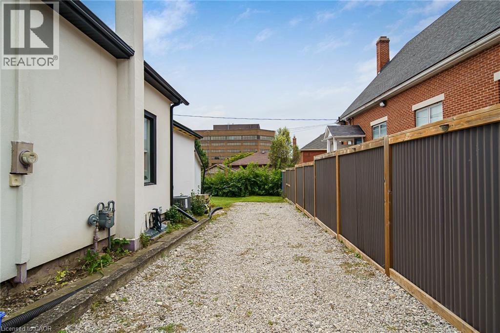 28 Cambridge Street Property Photo 39