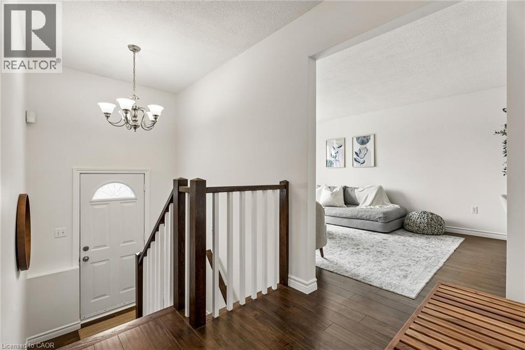 317 Rexford Drive Property Photo 4