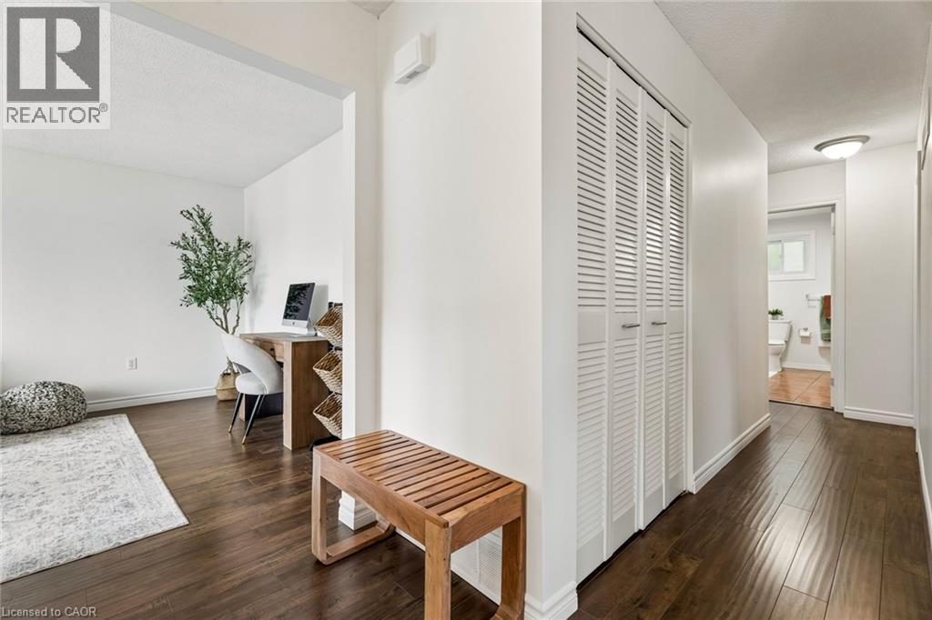 317 Rexford Drive Property Photo 17