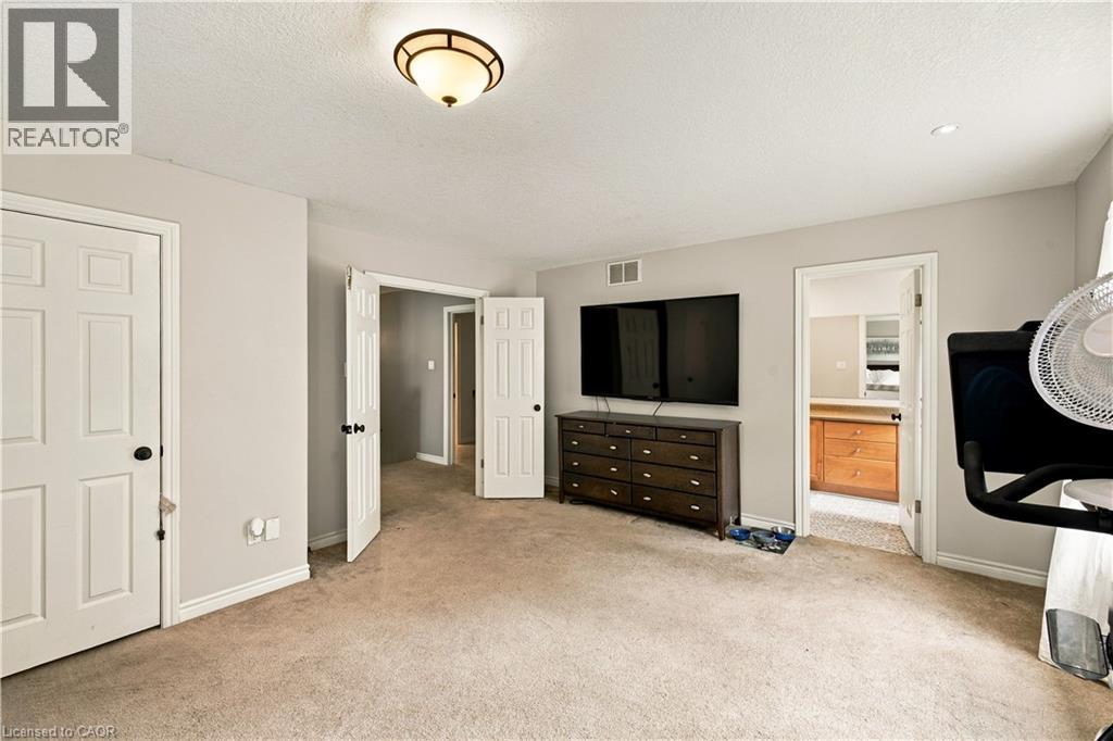 697 Rhine Fall Drive Property Photo 26