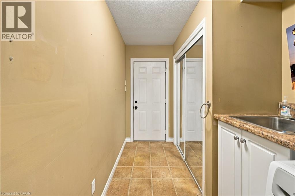 697 Rhine Fall Drive Property Photo 41