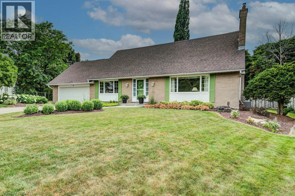 97 Somerset Crescent Property Photo 1