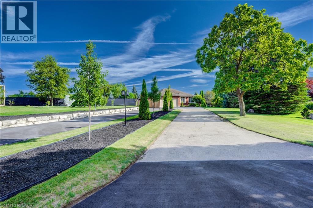 11 Cecil Kennedy Court Property Photo 1