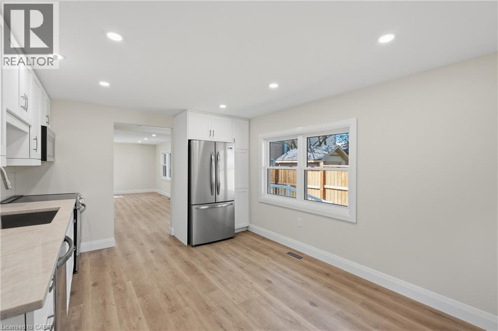 116 Dufferin Street Property Photo 19