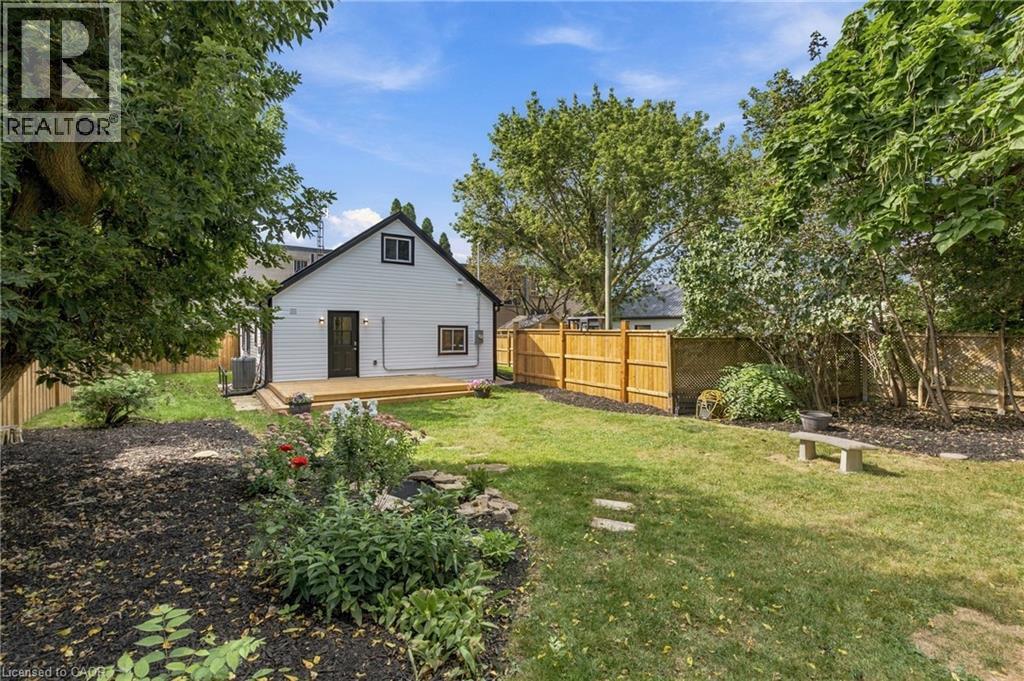 116 Dufferin Street Property Photo 42