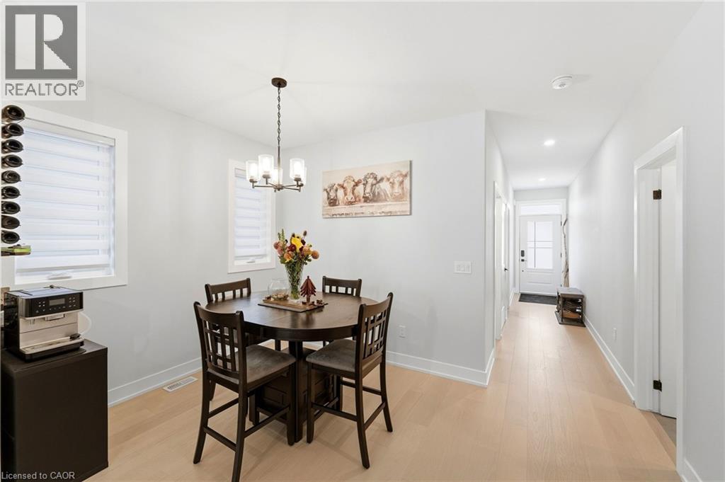 226 Lafayette Street E Property Photo 5