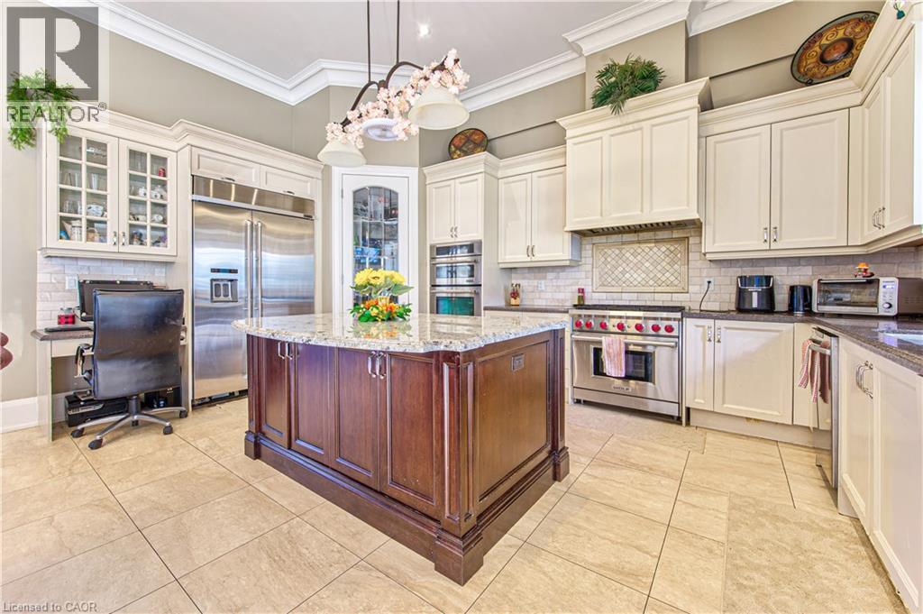 330 Macdonald Street Property Photo 10