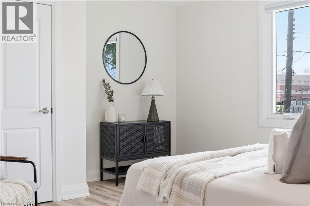 117 West 5th Street Property Photo 18