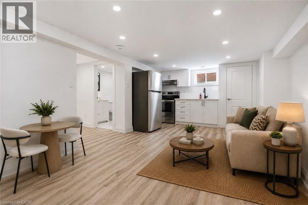 117 West 5th Street Property Photo 23