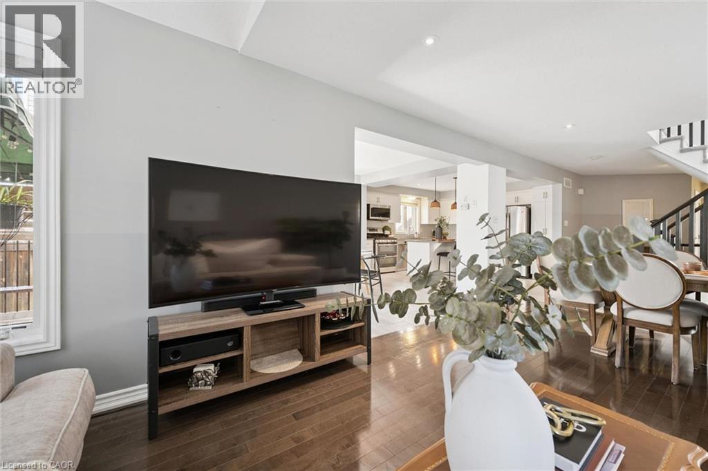 53 Aberdeen Street Property Photo 18