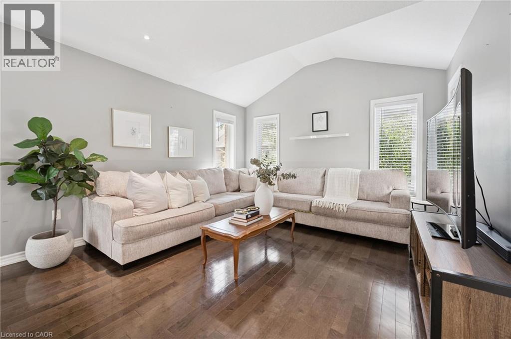 53 Aberdeen Street Property Photo 19