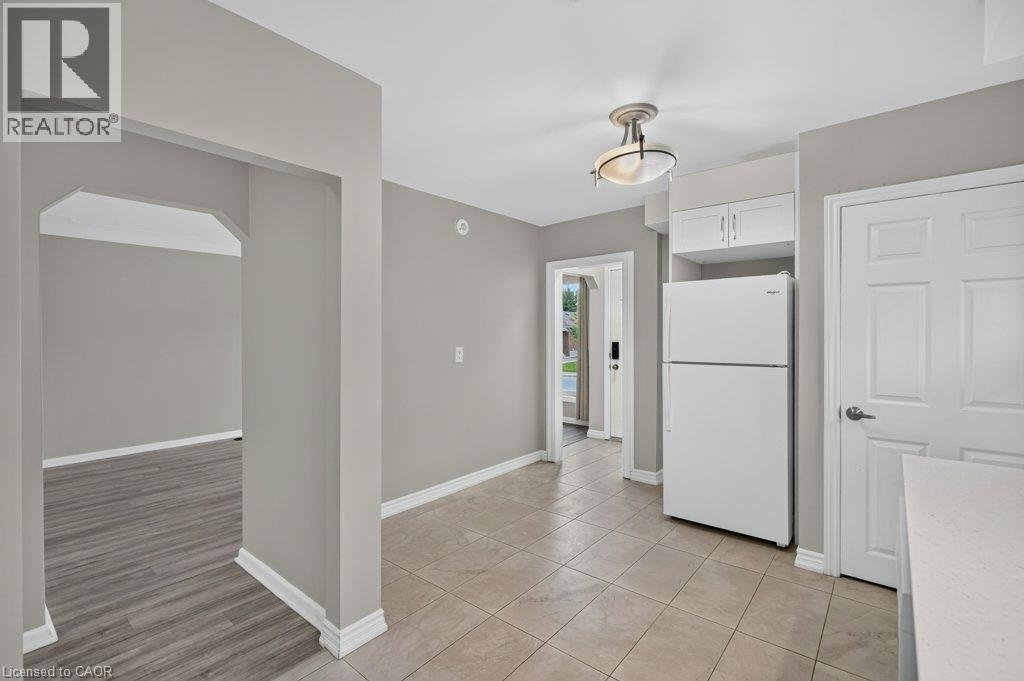 40 Clarendon Avenue Property Photo 11