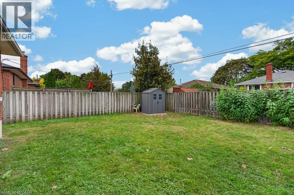 40 Clarendon Avenue Property Photo 42