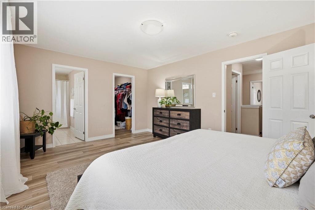 19 Glenvista Drive Property Photo 18