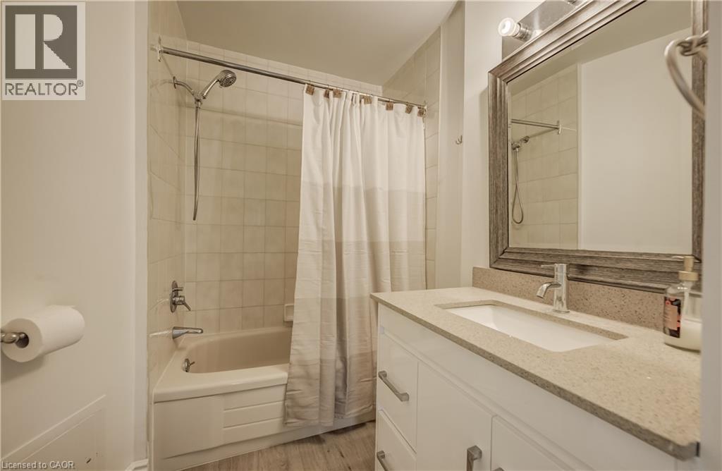 237 King Street W Unit# 102 Property Photo 17