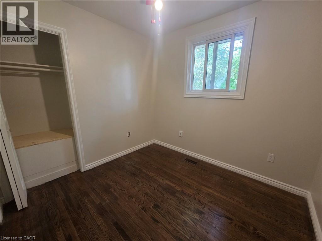 881 Lawrence Road Unit# Upper Level Property Photo 7