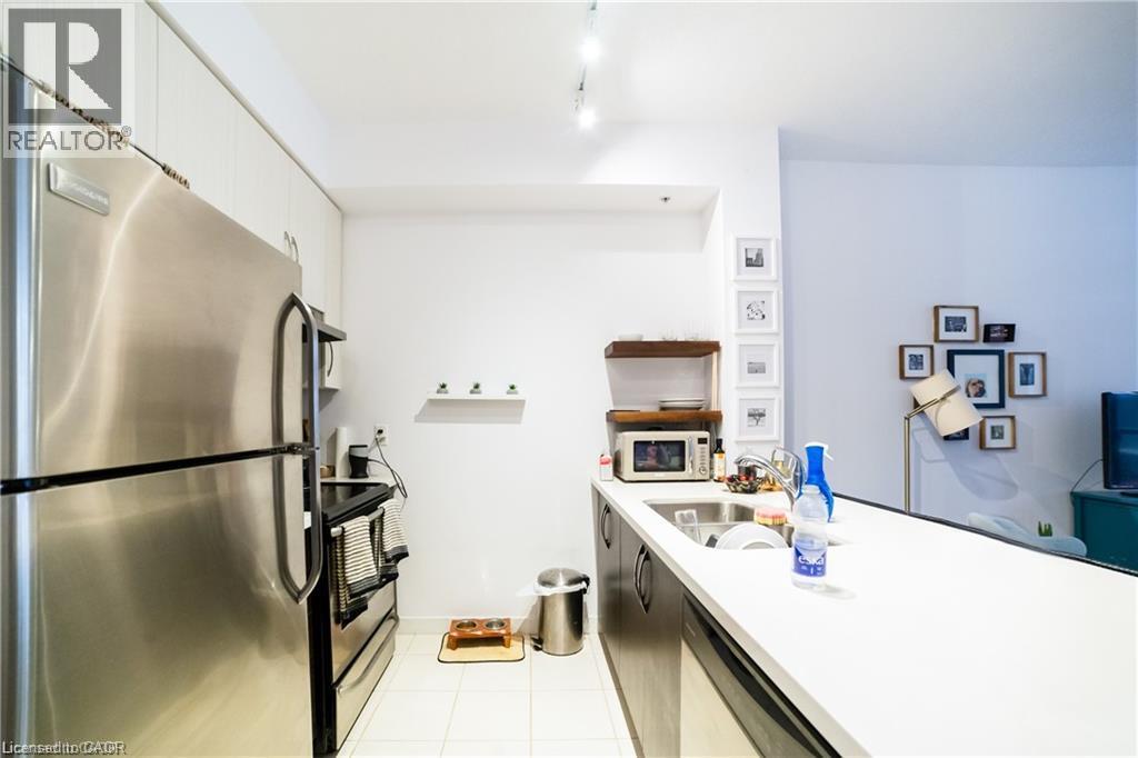 85 Robinson Street Unit# 909 Property Photo 6