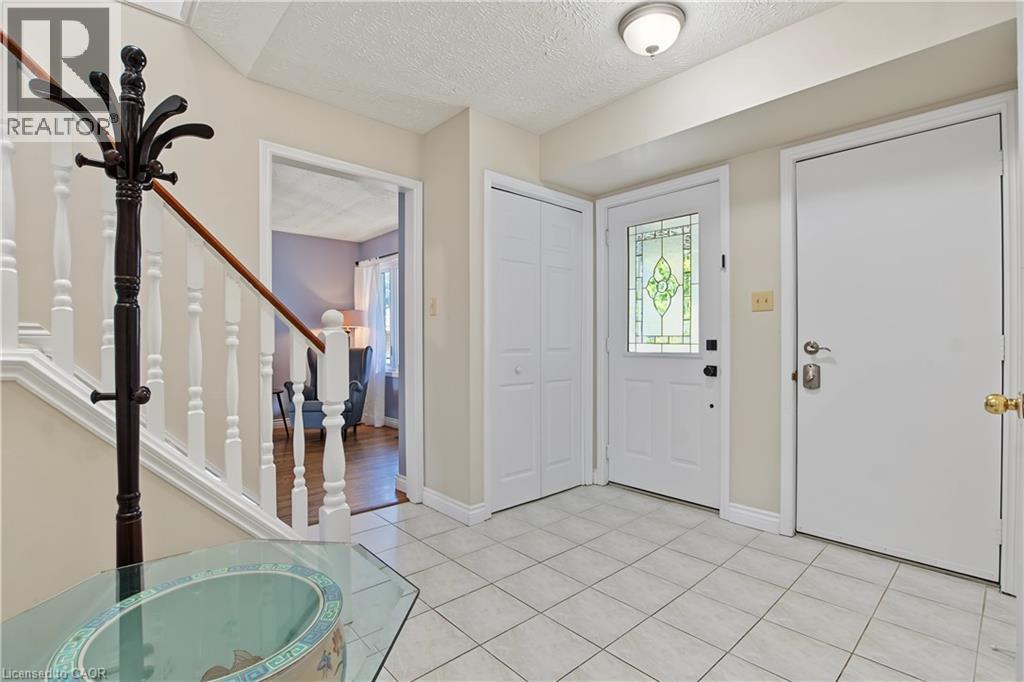 71 Linda Drive Property Photo 6