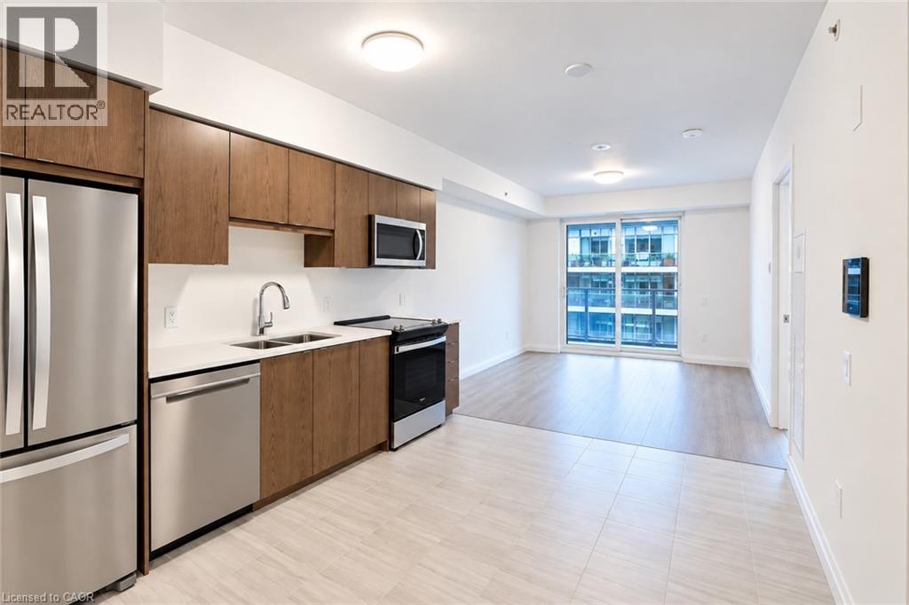 93 Arthur Street S Unit# 910 Property Photo 4