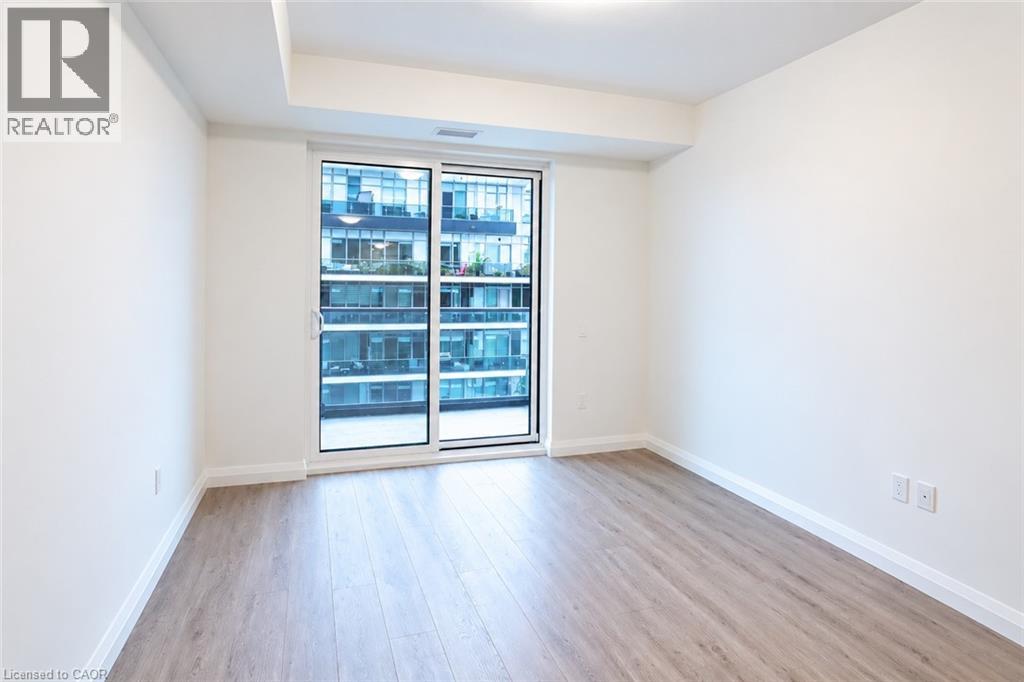 93 Arthur Street S Unit# 910 Property Photo 10