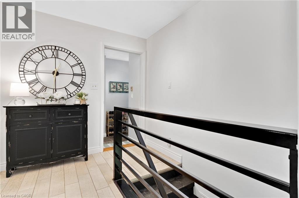 7 Shadywood Lane Property Photo 18