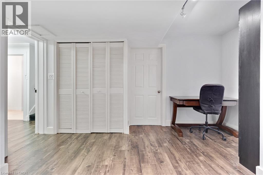 7 Shadywood Lane Property Photo 34