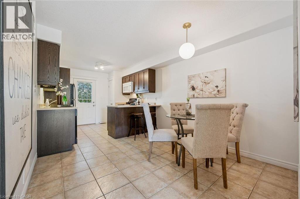 185 Carters Lane Property Photo 3