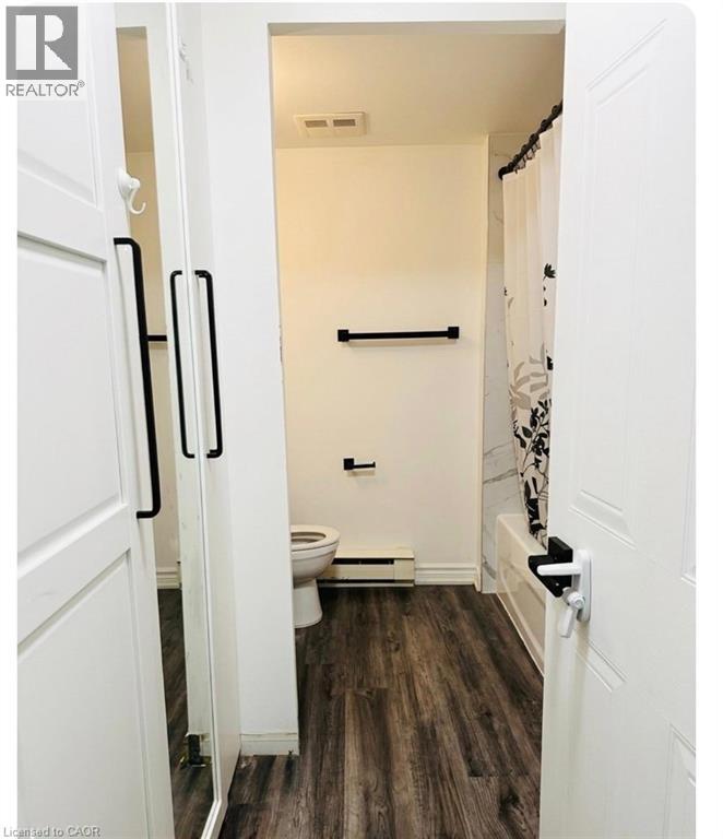 18 Holborn Court Unit# 105 Property Photo 16