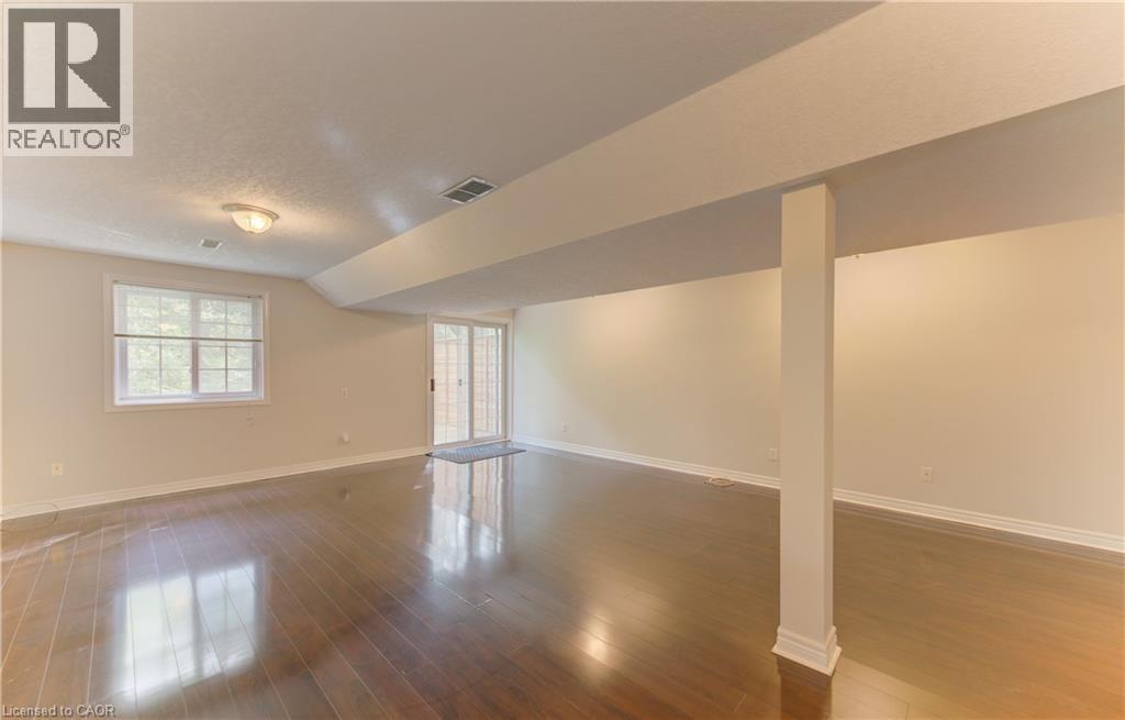 25 Bankside Drive Unit# 2 Property Photo 16