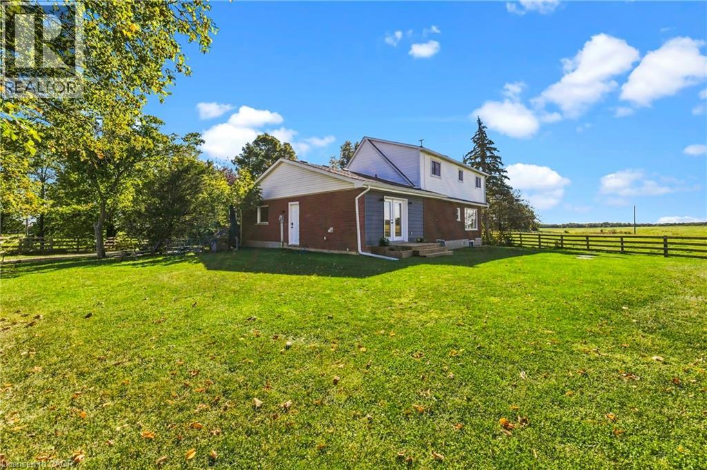 5367 2 Side Road Property Photo 30