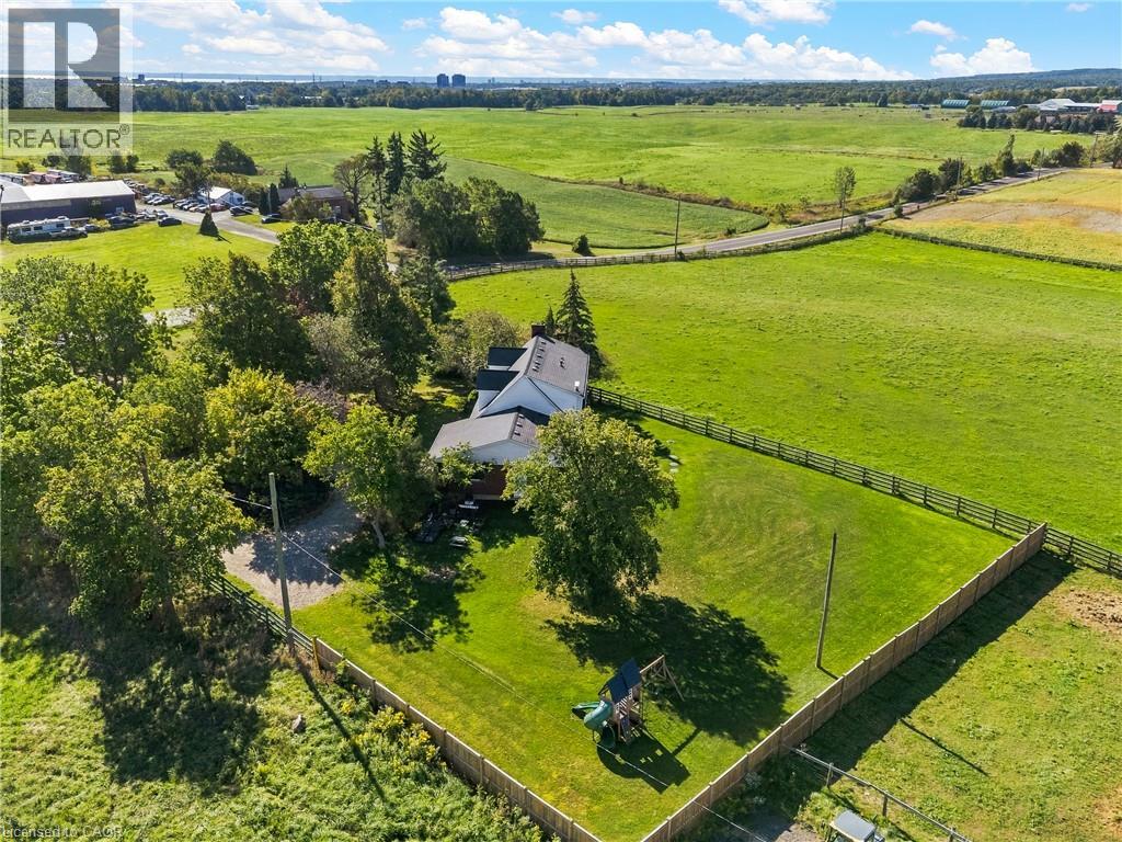 5367 2 Side Road Property Photo 33