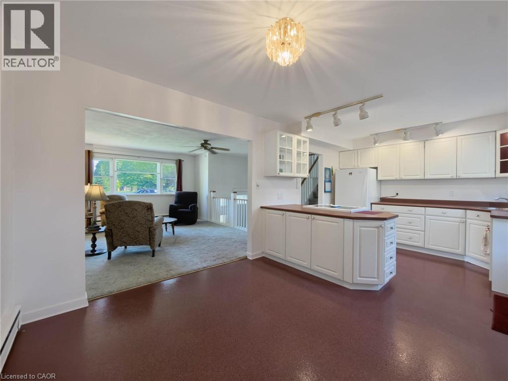216 Fairview Avenue Property Photo 24