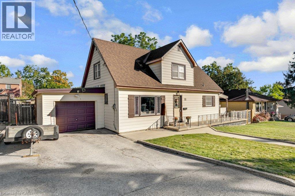 52 Third Avenue Property Photo 2