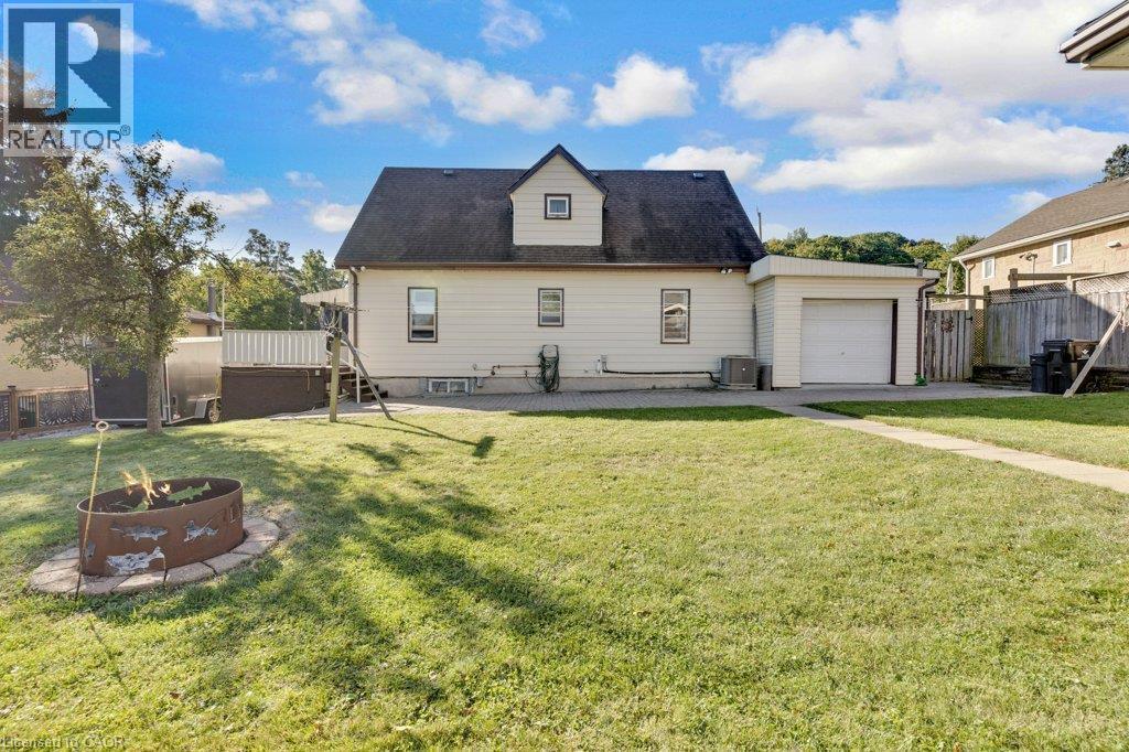 52 Third Avenue Property Photo 8