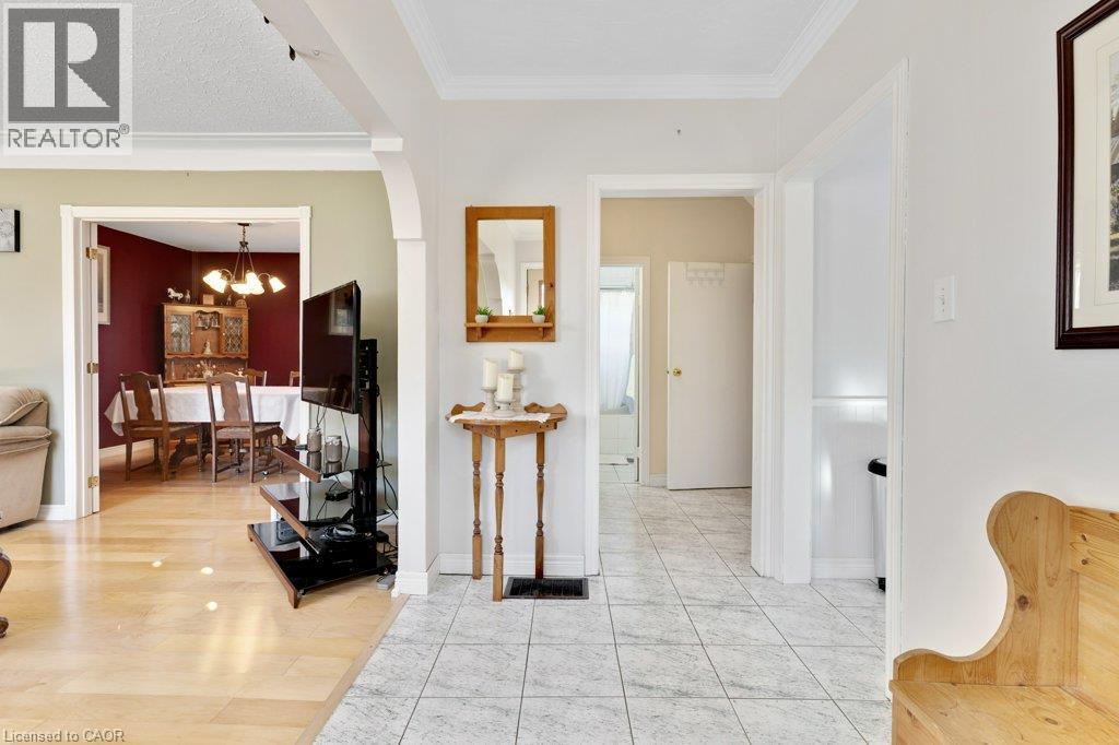 52 Third Avenue Property Photo 12