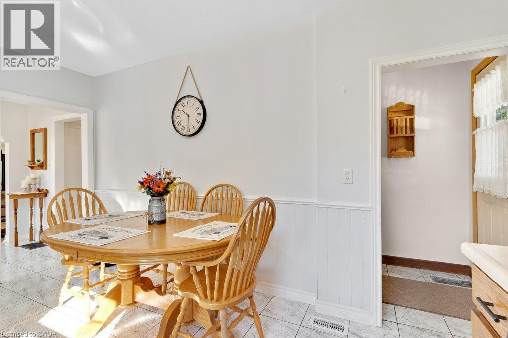 52 Third Avenue Property Photo 21