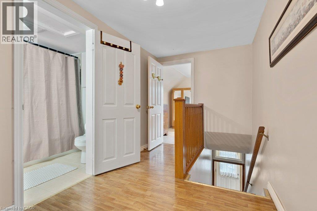52 Third Avenue Property Photo 26