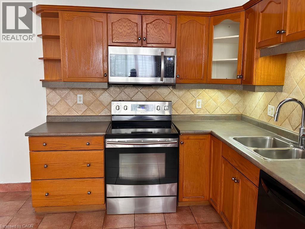 31 Kinrade Avenue Property Photo 5