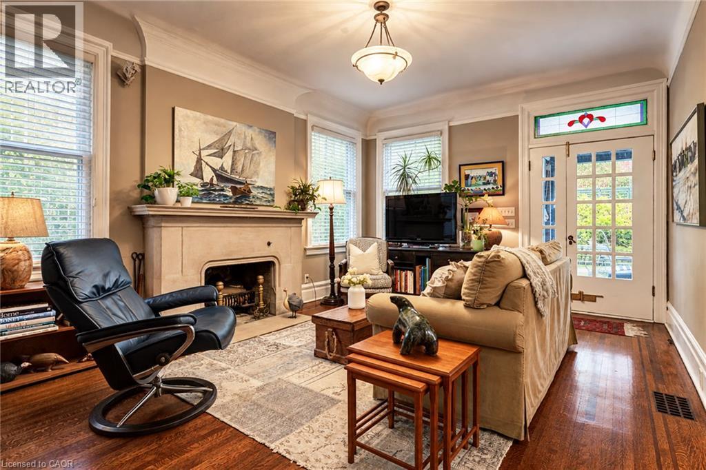 5 Undercliffe Avenue Property Photo 10